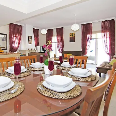Kpbwb15 Villa *